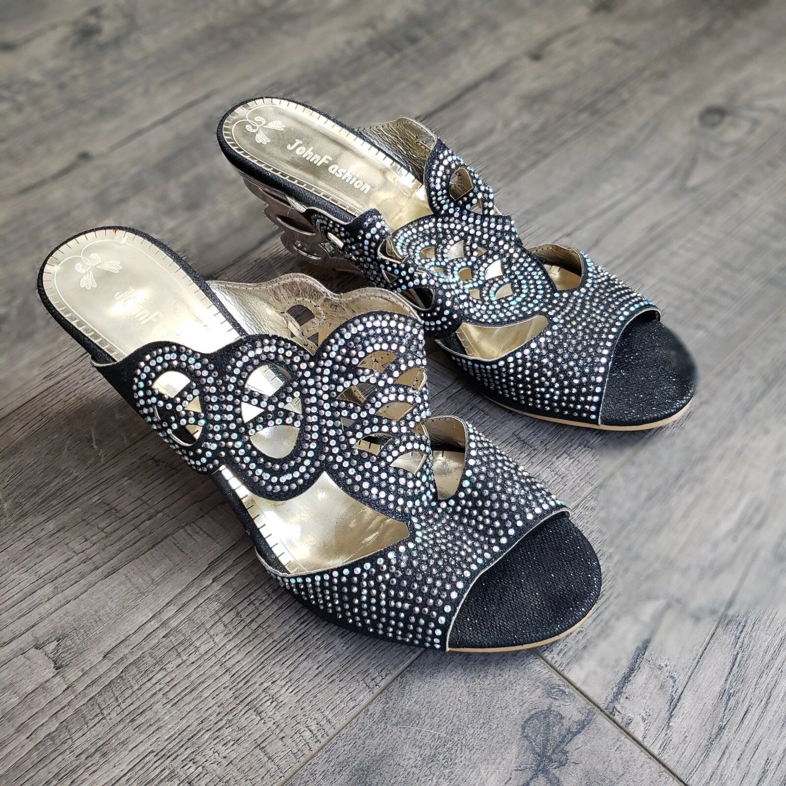 JOHN FASHION Black Rhinestone Perforated Slide Sandal Women's Size 8