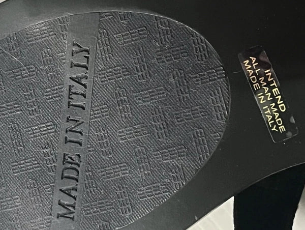 Black Italian Shoemaker’s  NEW  Size 8 Women’s  Block heel sandals w/Rhinestones