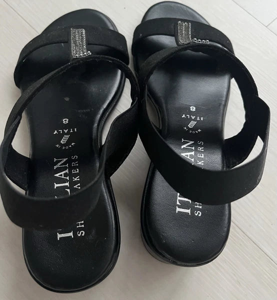 Black Italian Shoemaker’s  NEW  Size 8 Women’s  Block heel sandals w/Rhinestones