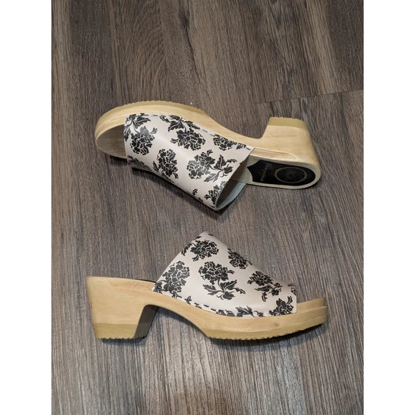 No.6 Store Floral Print Clogs Size 38 Wooden Heel Slip On Sandals