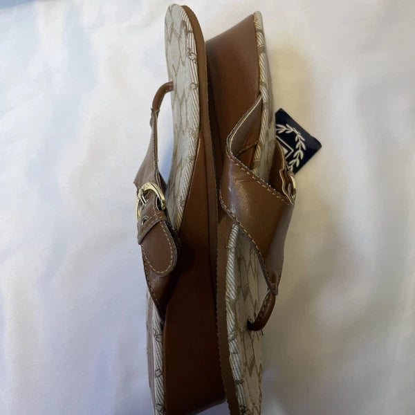 NWT Chaps Thong Buckle Sandals Slides Tan Women's Size (9-10) Summer Spring