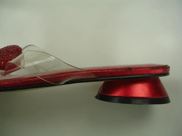 Women's 9 M J. Renee Carlata Red Rhinestones Heart Clear Thong Sandals Thong NWT