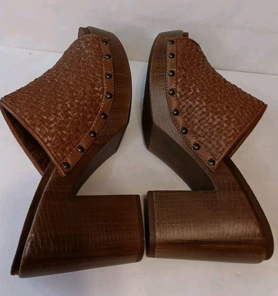 White Mountain Foot beds Altoria Womens 9 Brown Y2K Style Slide Platform Sandals