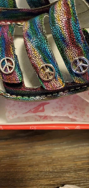 ALEGRIA HIPPIE MOMMA SANDALS