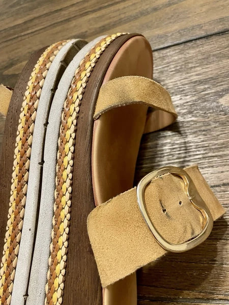 Coach and Four Treviso Tan Leather Platform Slide Sandals Gold Buckle Size 8
