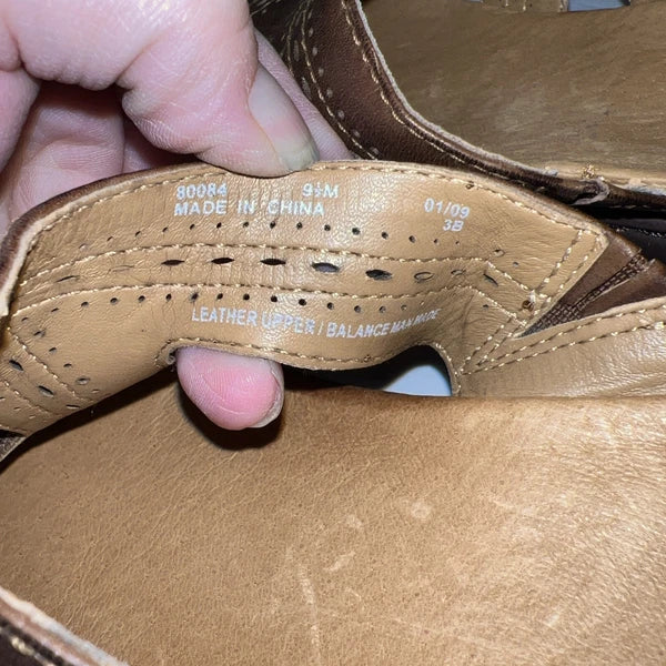 Clarks Dark Brown Leather Sandals Slides Low Heel Womens 8.5 M Style 80084