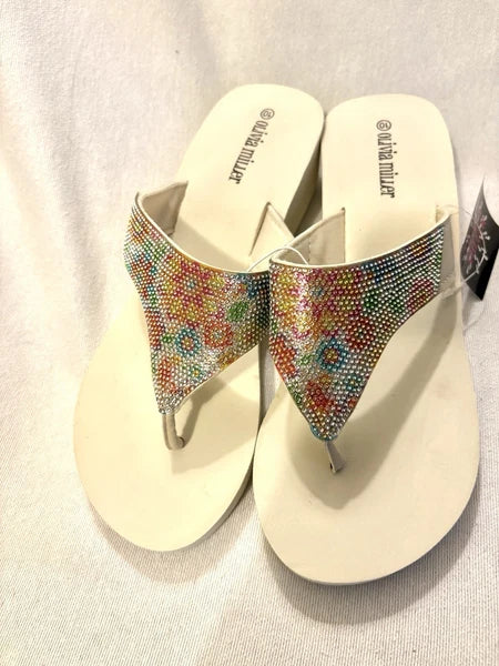 Olivia Miller Fashion Flip Flops -Sz 10 -NWT