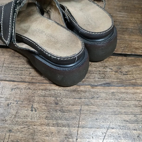 Fashion Bug Womens Sz 8.5 Sandals Slide Shoes Y2K Brown Vintage Chunky GRUNGE