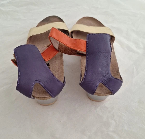 Naot Pixie Metallic Sandals Wedge Style Size 42 VGUC