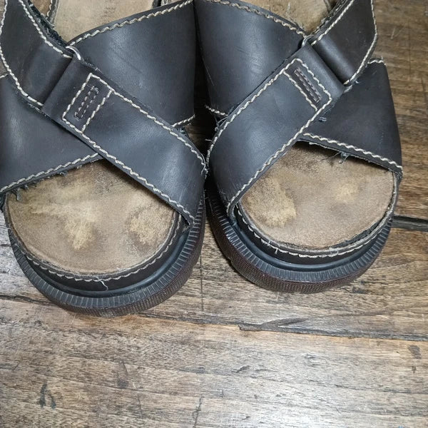 Fashion Bug Womens Sz 8.5 Sandals Slide Shoes Y2K Brown Vintage Chunky GRUNGE