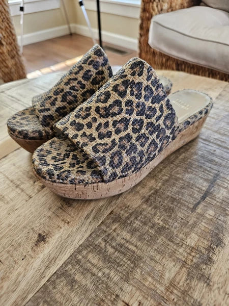 Stuart Weitzman Womens Flatout Leopard Canvas Raffia Flatform Slide Sandals 8.5
