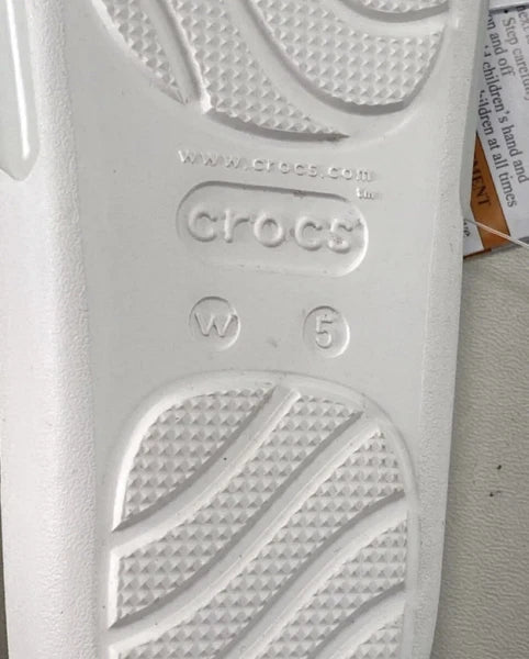 NWT Crocs Splash Glossy Slide White Sandals Size 5. Style 208538-100