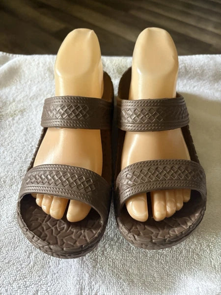 HAWAIIAN by Grandes Textured Brown Double Band Slide Sandals Women’s Sz 7