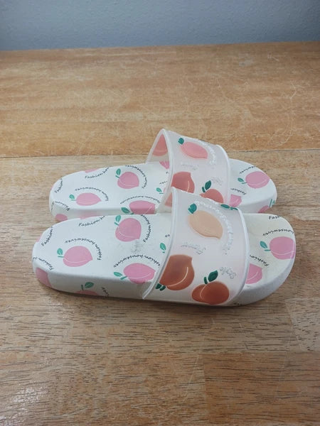 Fashion Housewives Peach Slides Sz 34/35