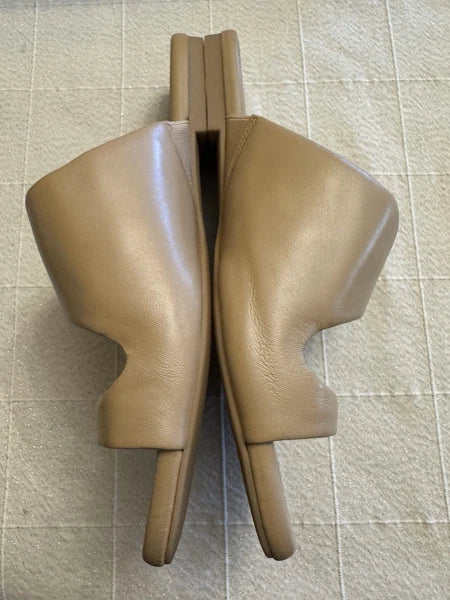 Vince Dawn Flat Slide Sandals Size 9 $200