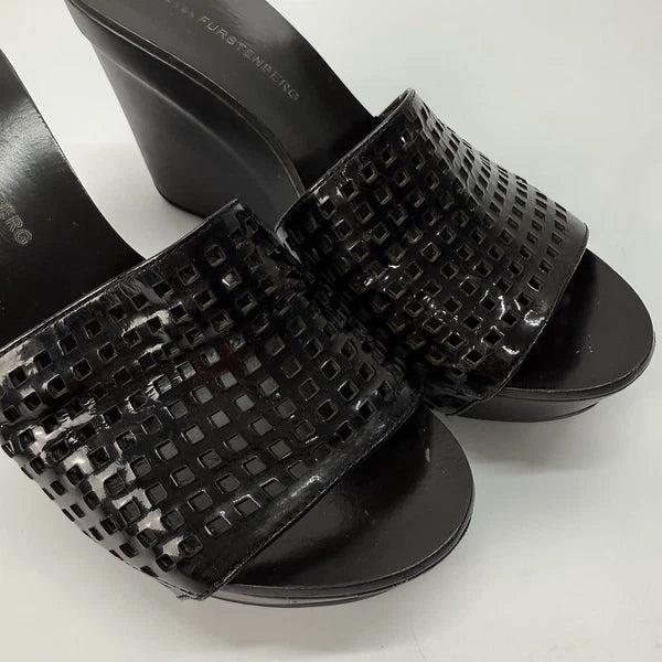 Diane von Furstenberg Perforated Wedge Sandals Size 7 Black Sample Shoes