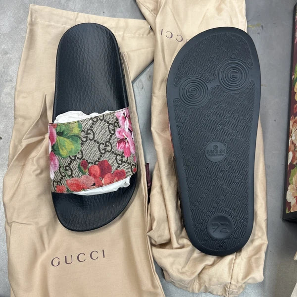 Gucci GG Bloom Supreme Floral Slides Women’s US 5