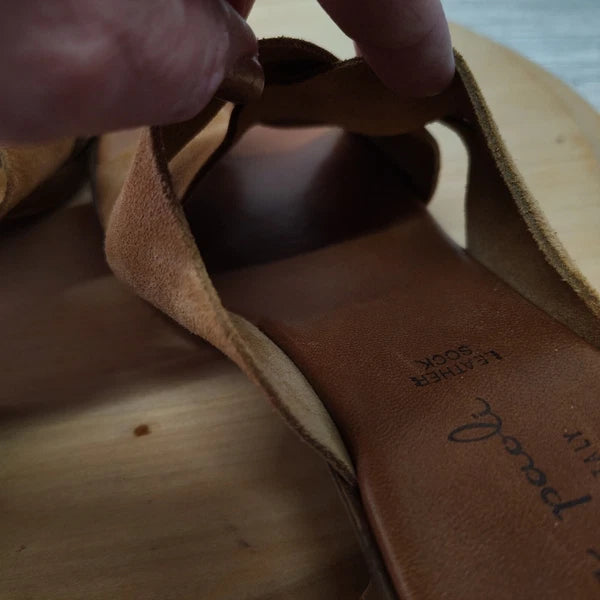 Mila Paoli Suede Mules Slides Chunky Block Heel 2.25" Sandals Italy Brown Size 8