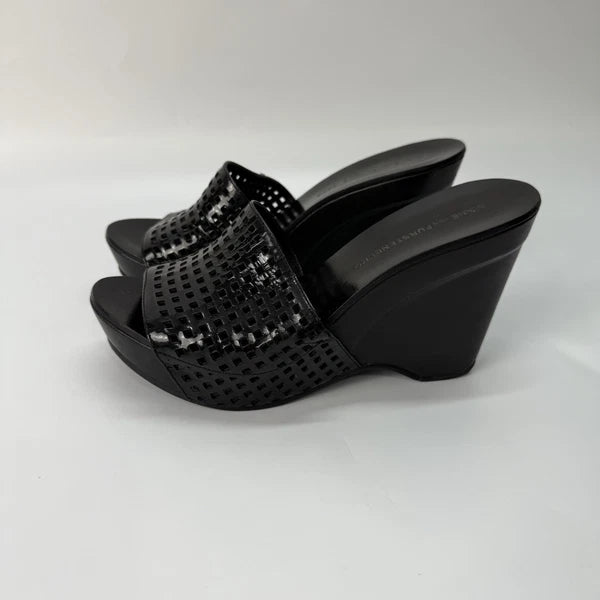 Diane von Furstenberg Perforated Wedge Sandals Size 7 Black Sample Shoes