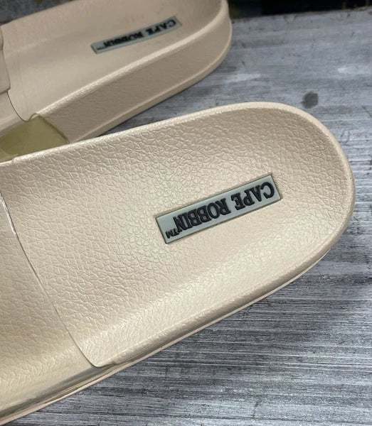 Cape Robbin Clear & Tan Strap Slides Sandals Beach Slip On Flats Mules - Size 7