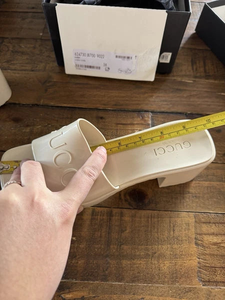 Gucci $550 Rubber Slide Sandal Block Heel Mystic White Women’s Sz 38 (US 8)