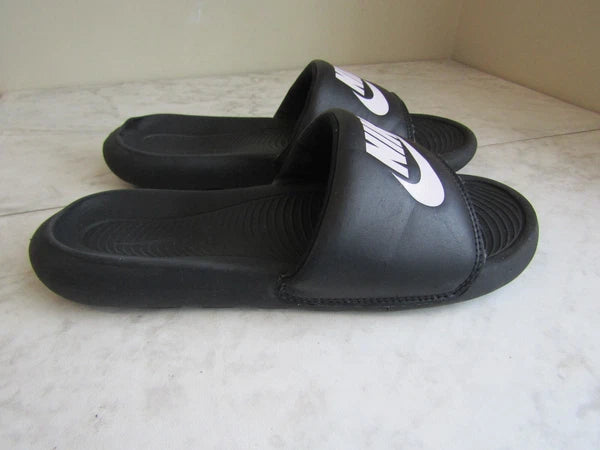 NIKE Swoosh Black/White Logo Wide Strap Slides Sandal Shoes Women's Size 7 EU 38