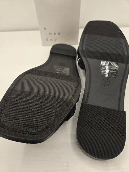 New Day Women's Black Maggie Rhinestone Memory Foam Blingy Slide Sandals 10 NWT