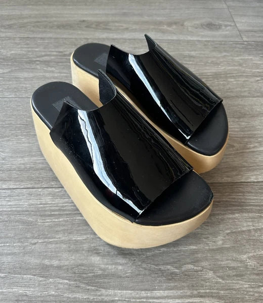 MELITTA BAUMEISTER Wood Platform Patent Leather Slide Sandals Designer Shoes 7