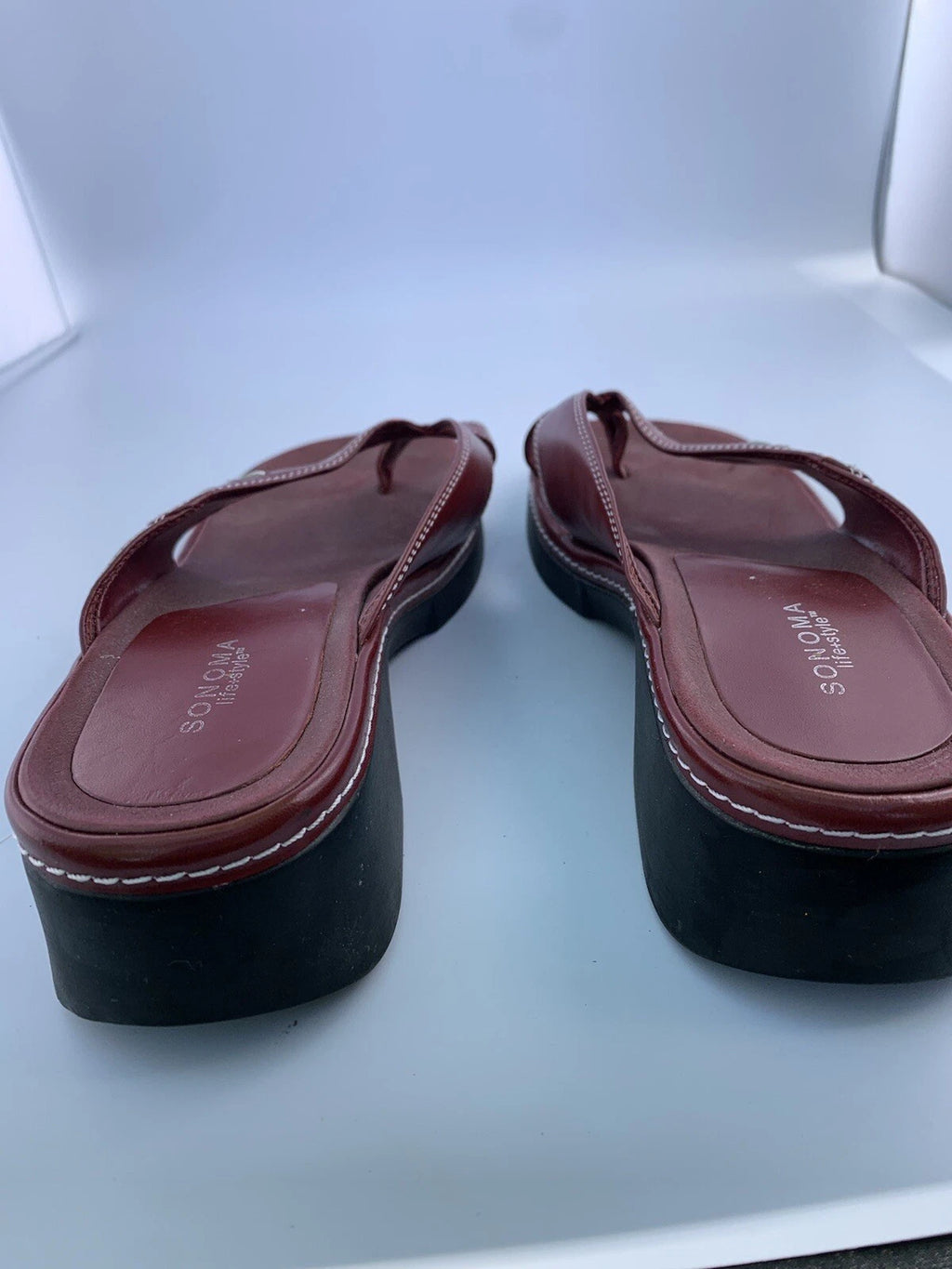 Sonoma Life + Style Womens 9.5m,  M Horizon Red Leather Sandals Strap