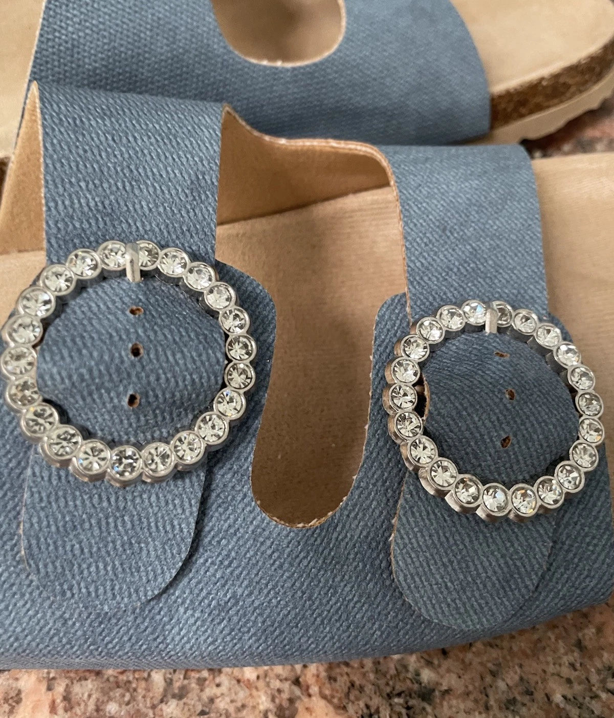 womens ortho Style sandals size 9.5-Blue w/Rhinestone Accent~Never Worn~comfy