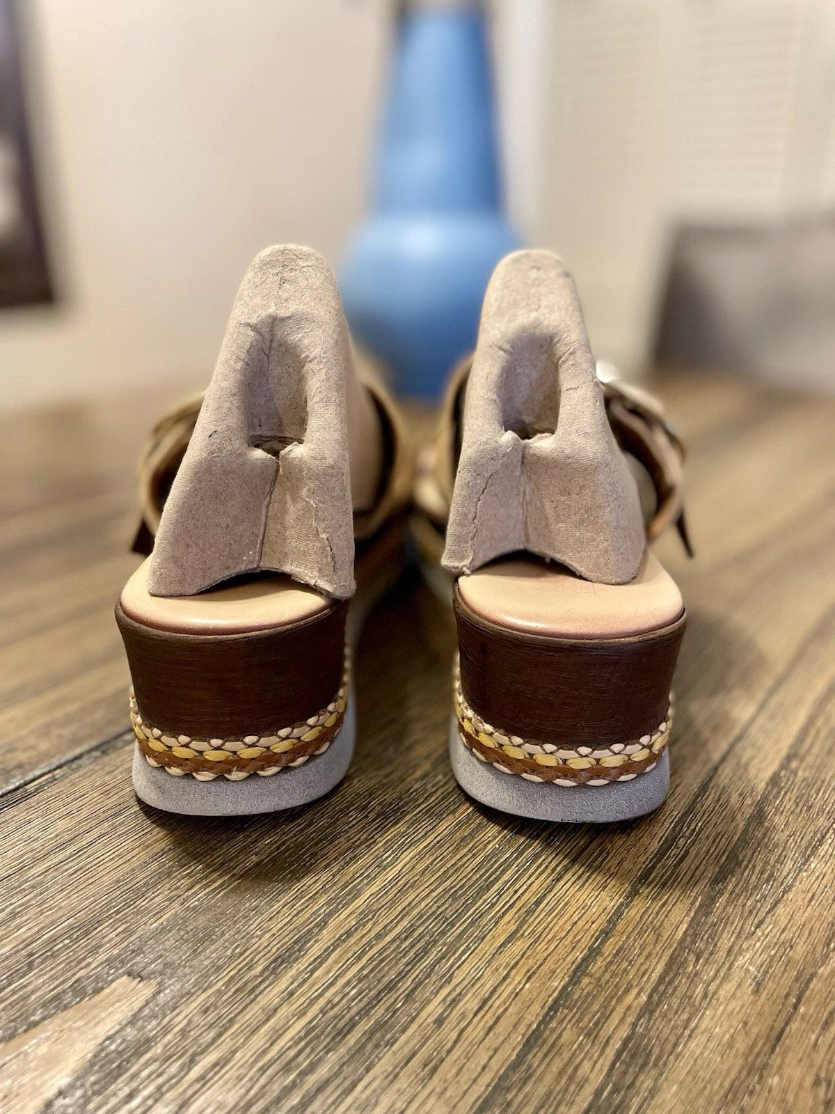 Coach and Four Treviso Tan Leather Platform Slide Sandals Gold Buckle Size 8