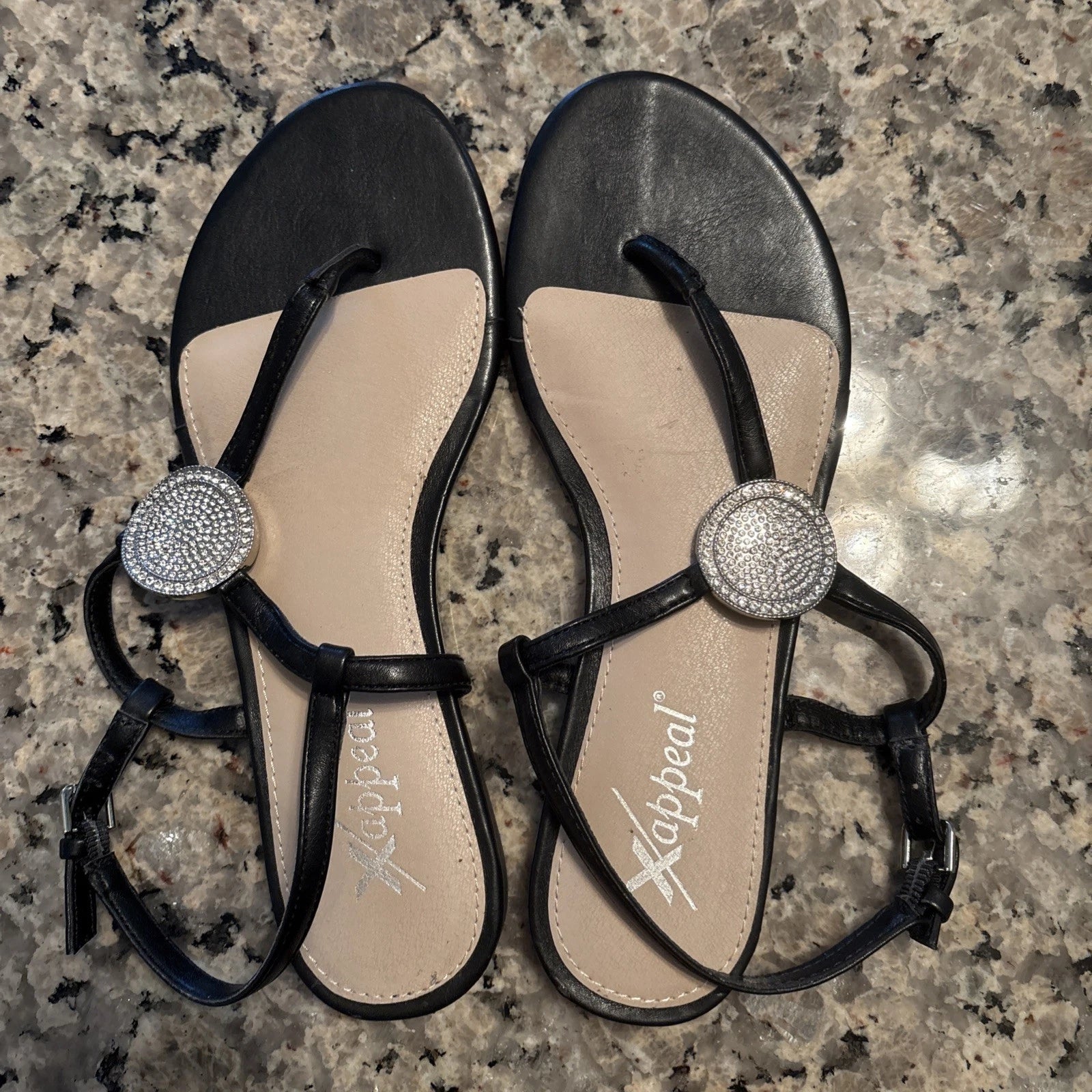 Xappeal Madalyn Black Women's Shoes Sandals Size 7