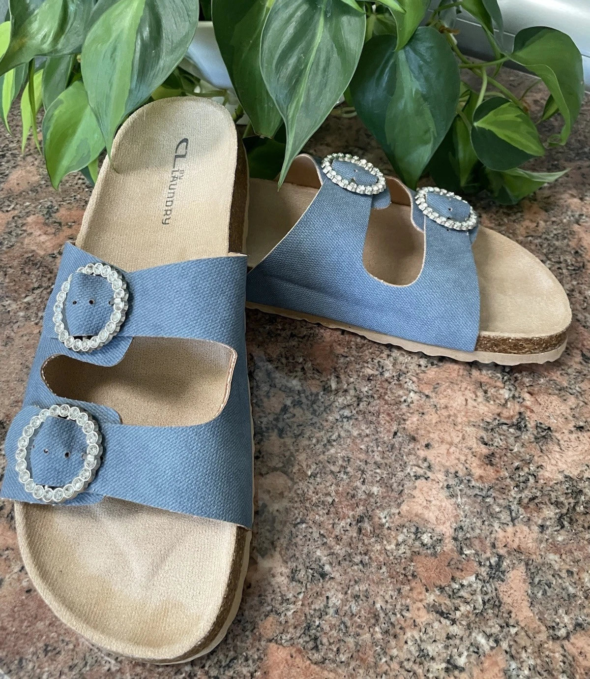 womens ortho Style sandals size 9.5-Blue w/Rhinestone Accent~Never Worn~comfy