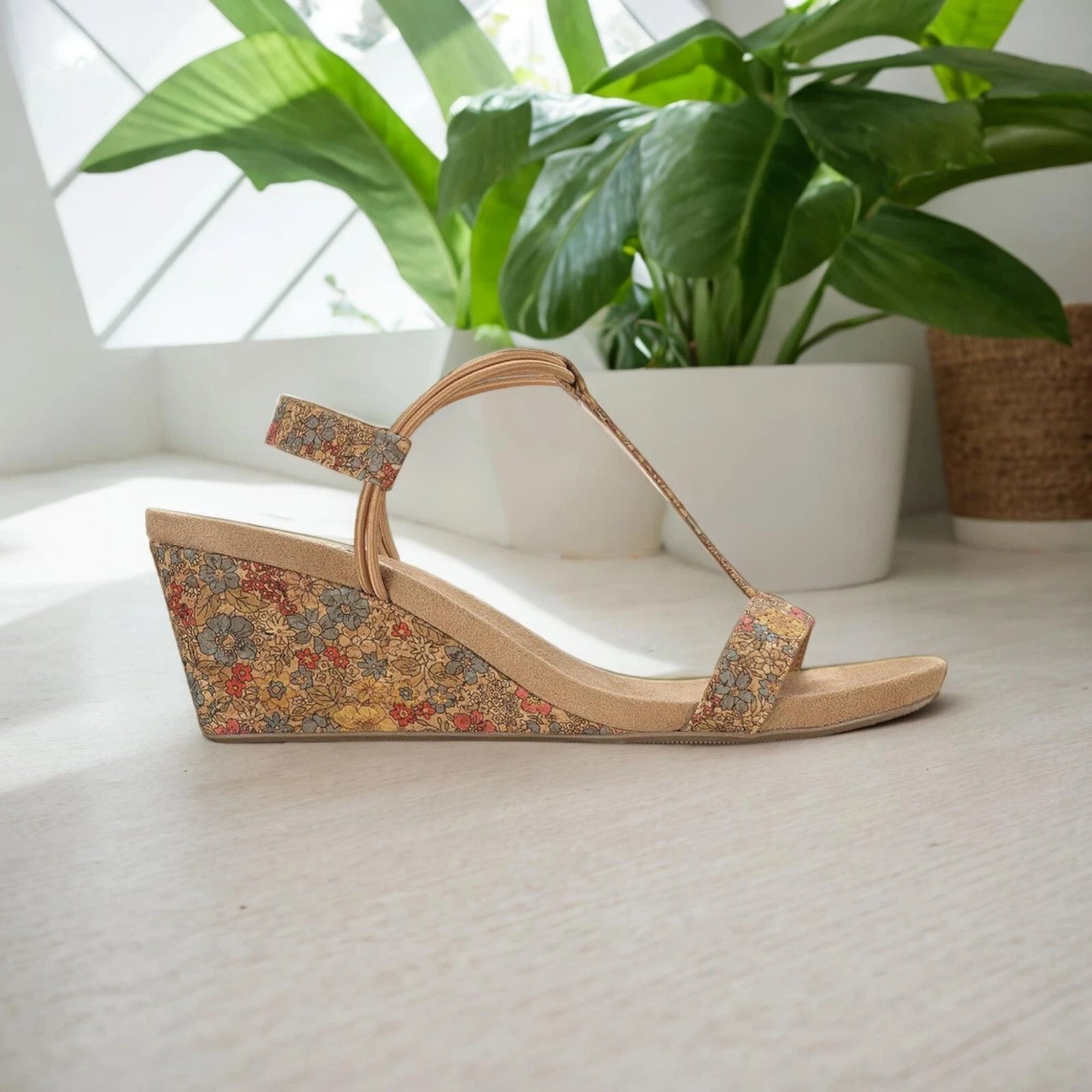 Style & Company Womens Mulan Cork TStrap Wedge Sandals Floral Cork 2 Size 8M NIB