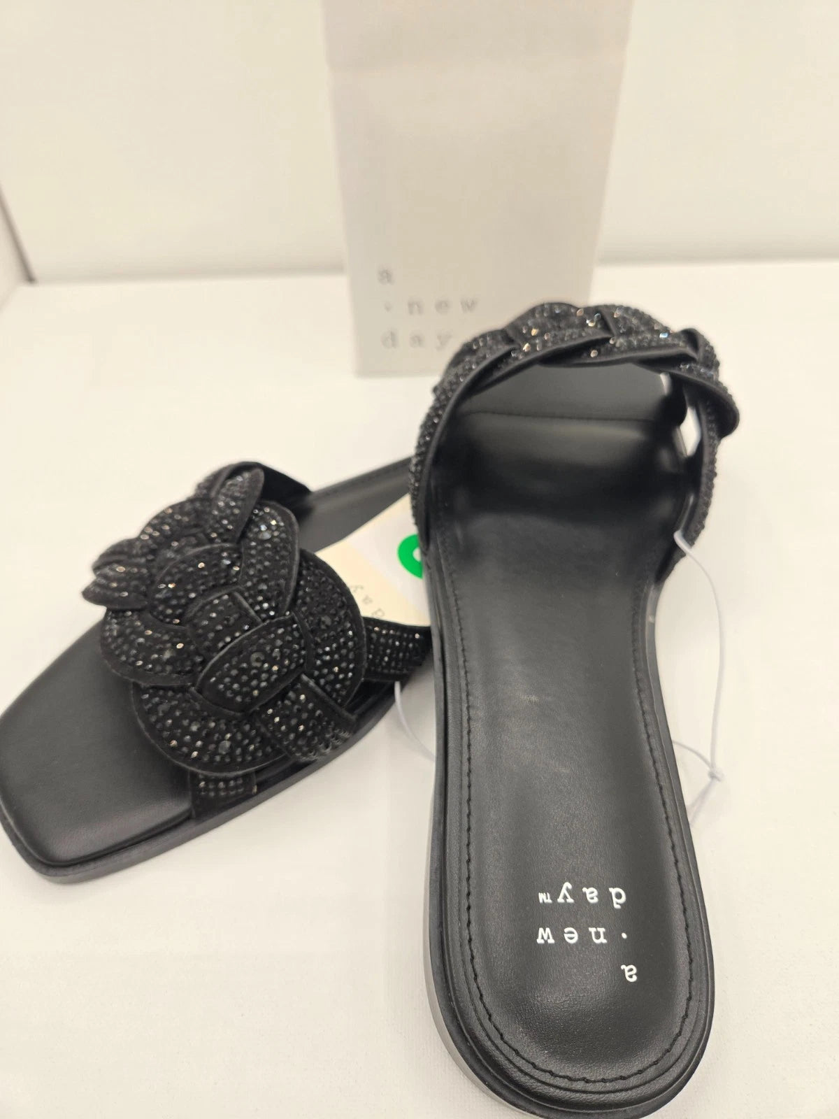 New Day Women's Black Maggie Rhinestone Memory Foam Blingy Slide Sandals 10 NWT