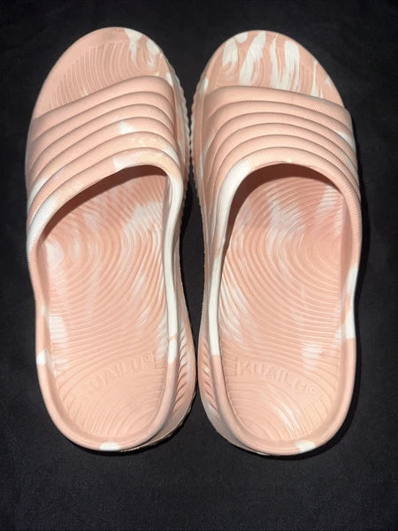 Women’s Kuailu Pink Slides Size 8