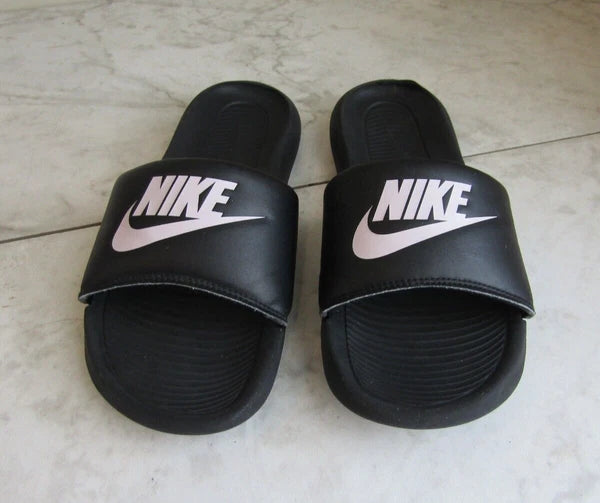 NIKE Swoosh Black/White Logo Wide Strap Slides Sandal Shoes Women's Size 7 EU 38