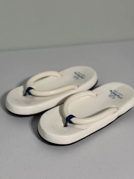 Vintage Floatie Sugar Shoes Sandals White Size 10?