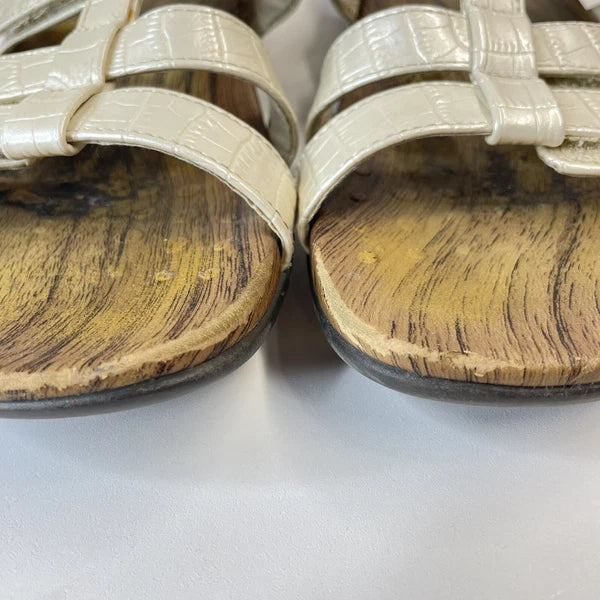 VIONIC Leigh Ann Sandals  Womens Sz 8 Croc Print Slip On Comfort Trendy Style